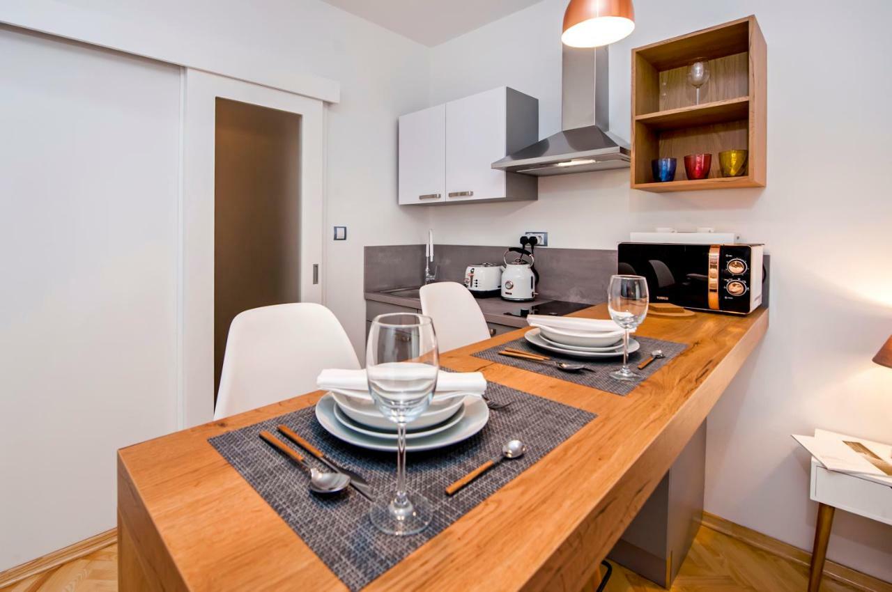 Studio Apartment Noah Rovinj Exterior foto